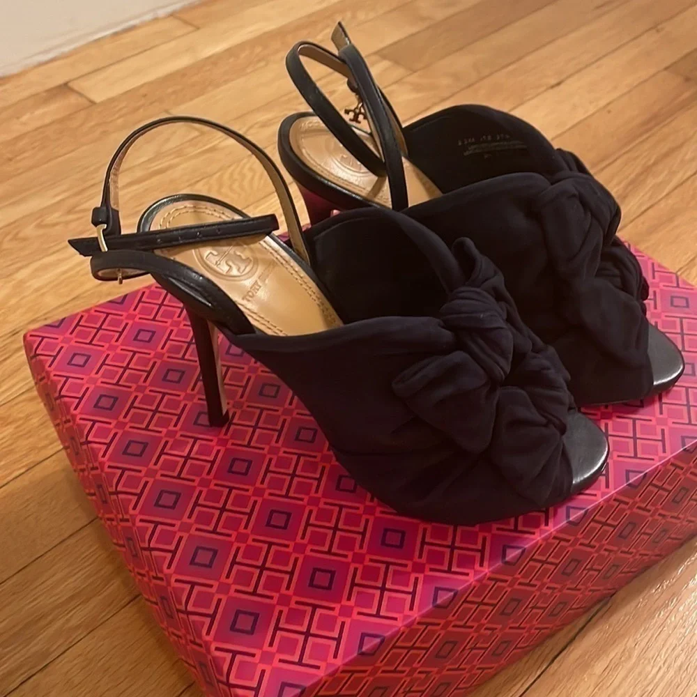 Tory Burch unapologetically feminine