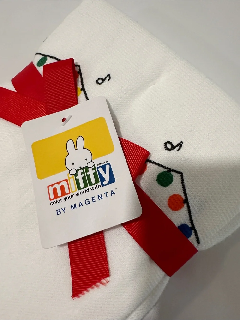 Magenta rare miffy