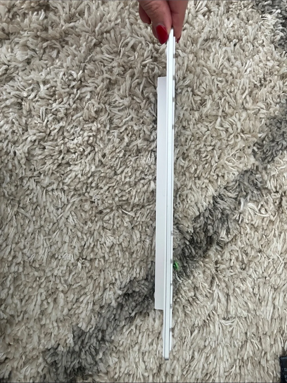 N/A sleek white