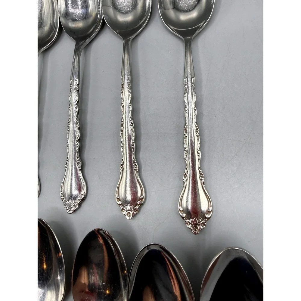 International Stainless Deluxe Gigi Spoon Set 20pc 16 Teaspoon 4 Soup Spoon