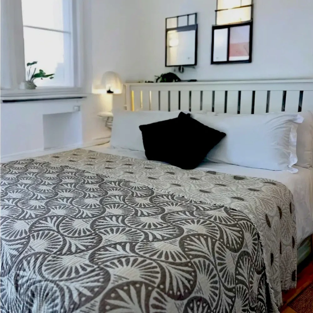 Anthropologie new modern