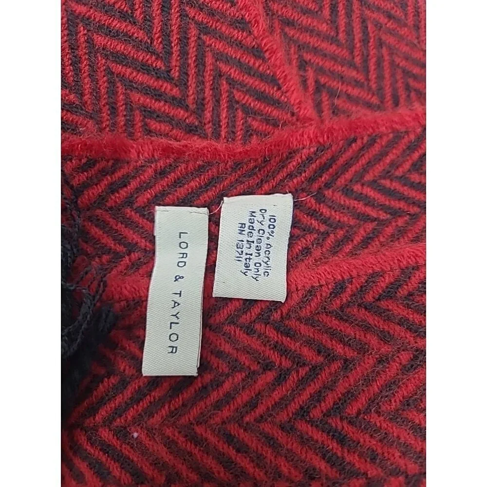 LORD & TAYLOR details pre