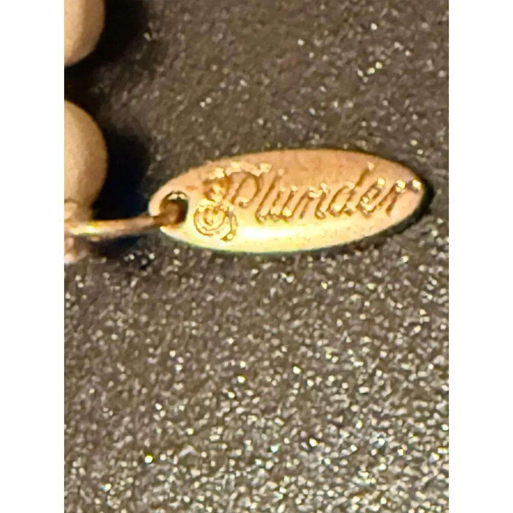 Plunder boutique statement