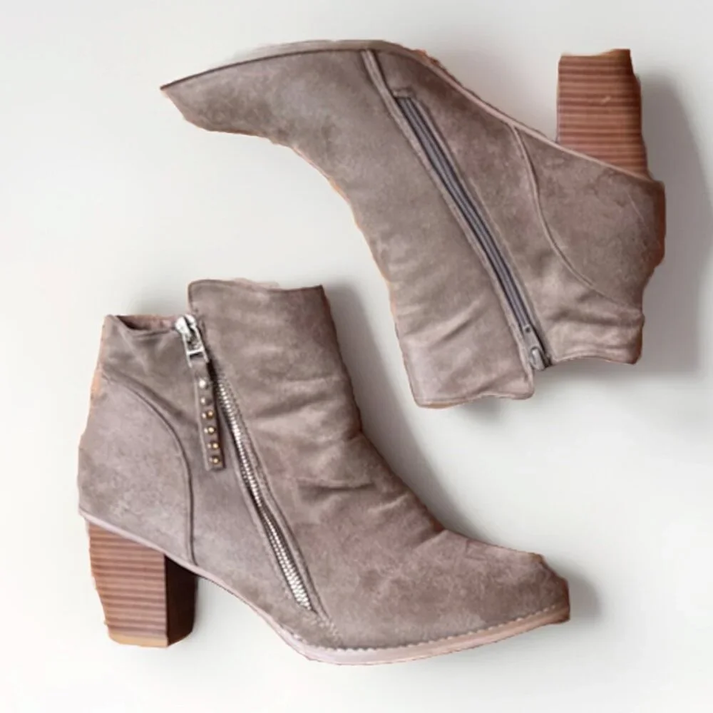 Charles Albert lease ignore