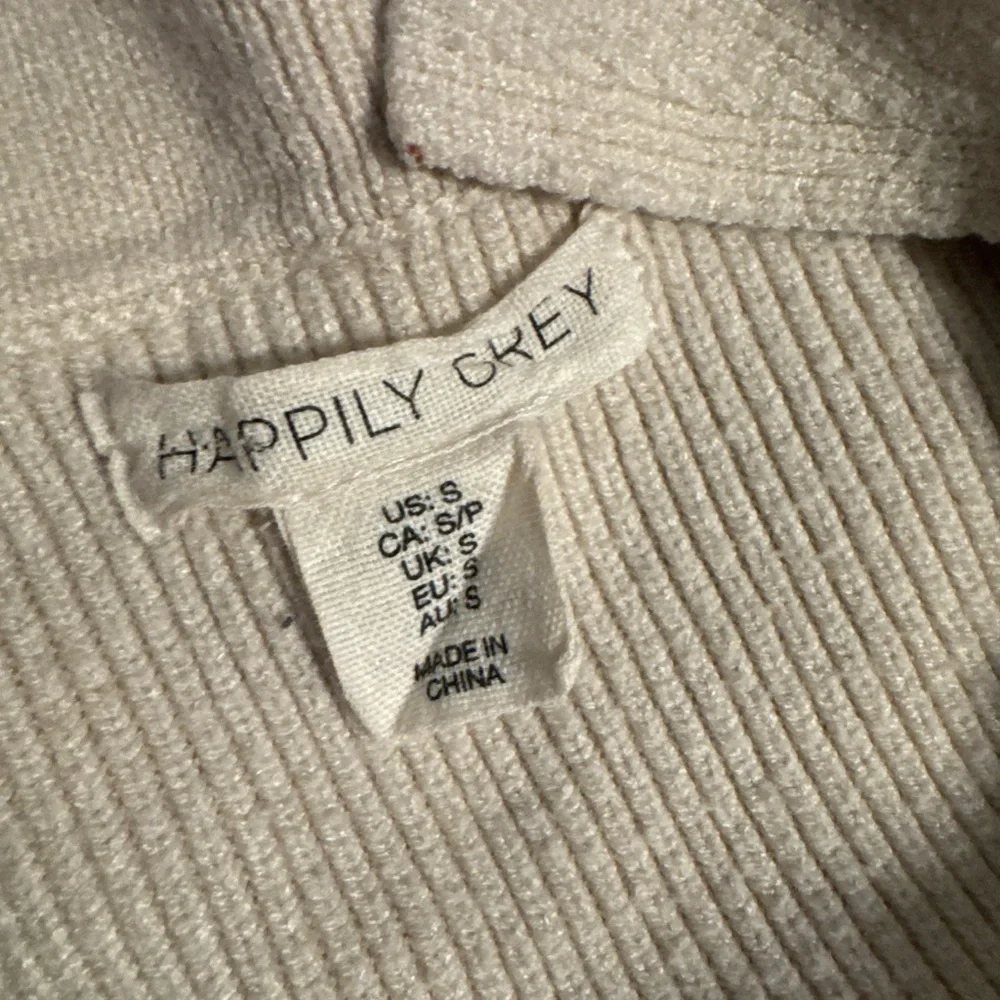 Happily Grey this happily