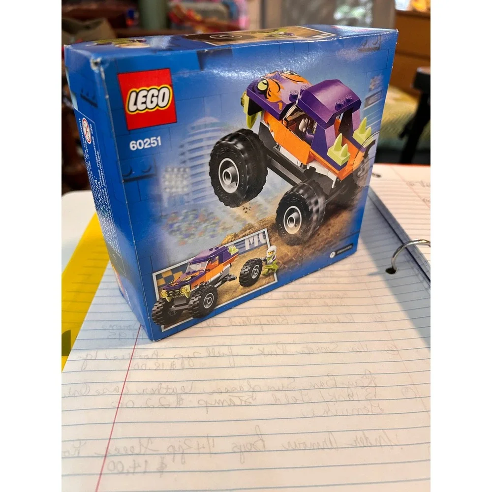 Lego embark underwater