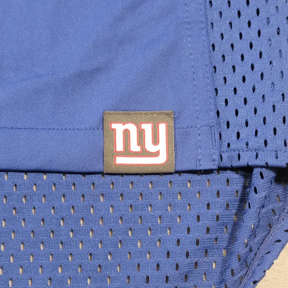 Nike ladies cheer