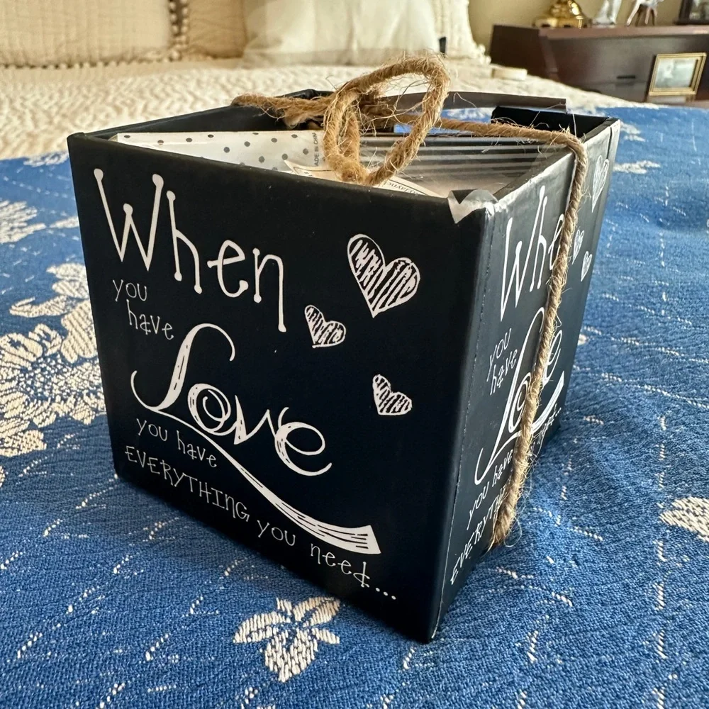 Lady Jayne notepad cube