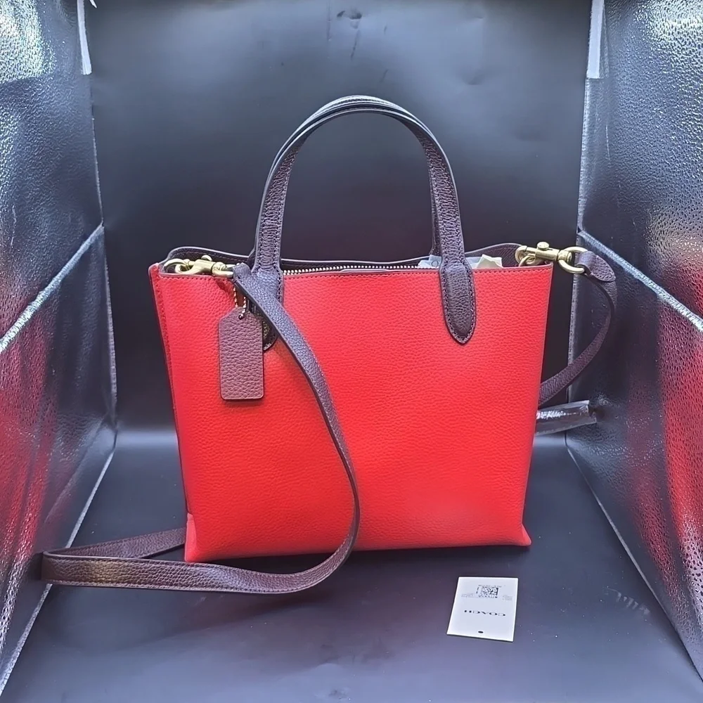 Coach nwt willow