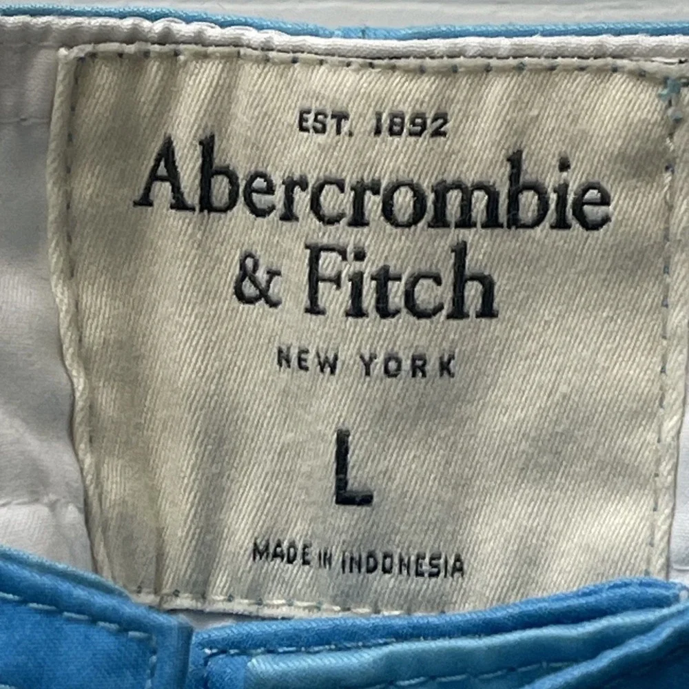 Abercrombie & Fitch product pair