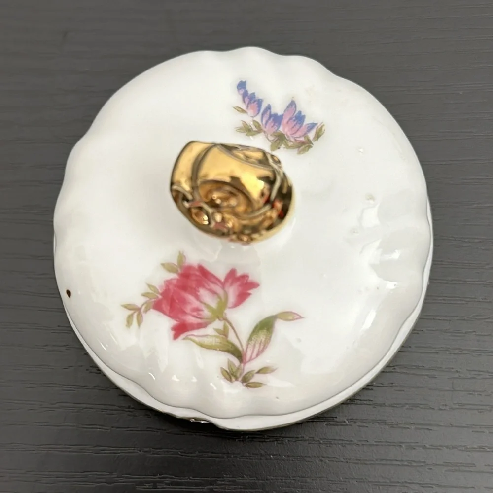 Lefton vintage preowned