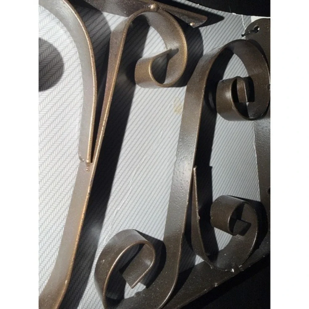 Threshold support bronze
