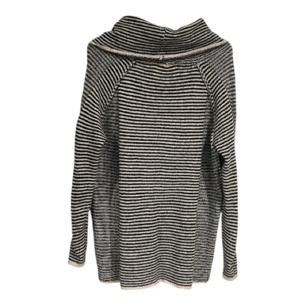The Nines size black