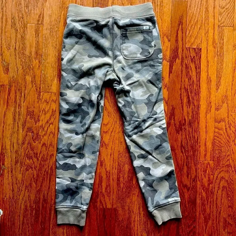 Gap kids camo pants, super soft, youth medium, tan, grey, green muted pattern