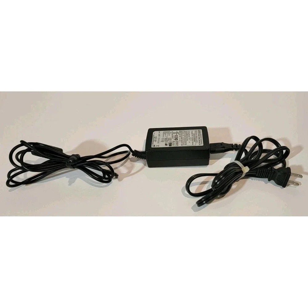 Power Supply Adapter APD DA-24B12 AC Power 12V 2A Power‎ Supply 24W w/PC OEM