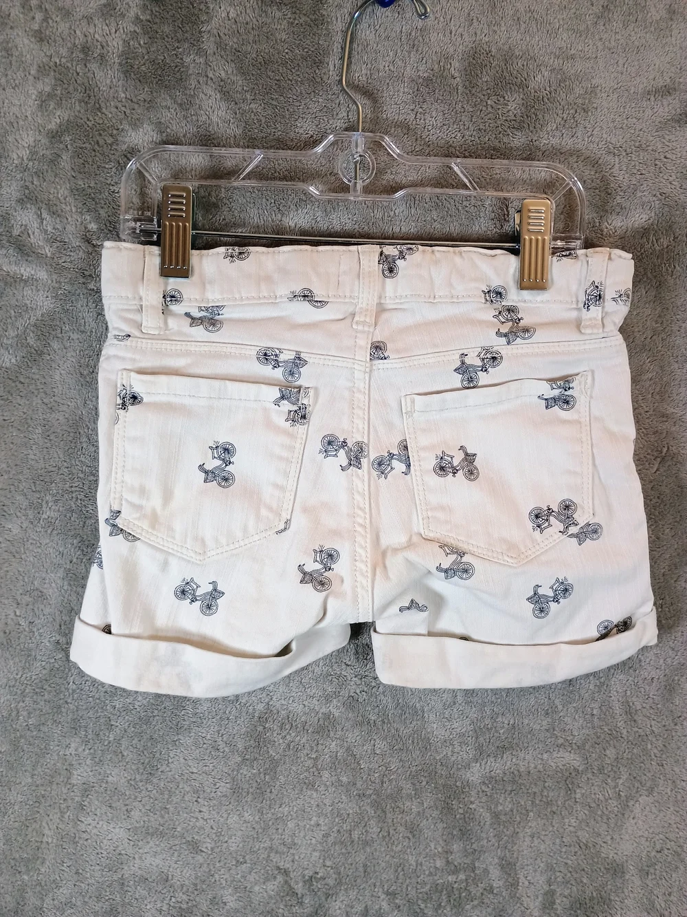 OshKosh Bgosh cream colored