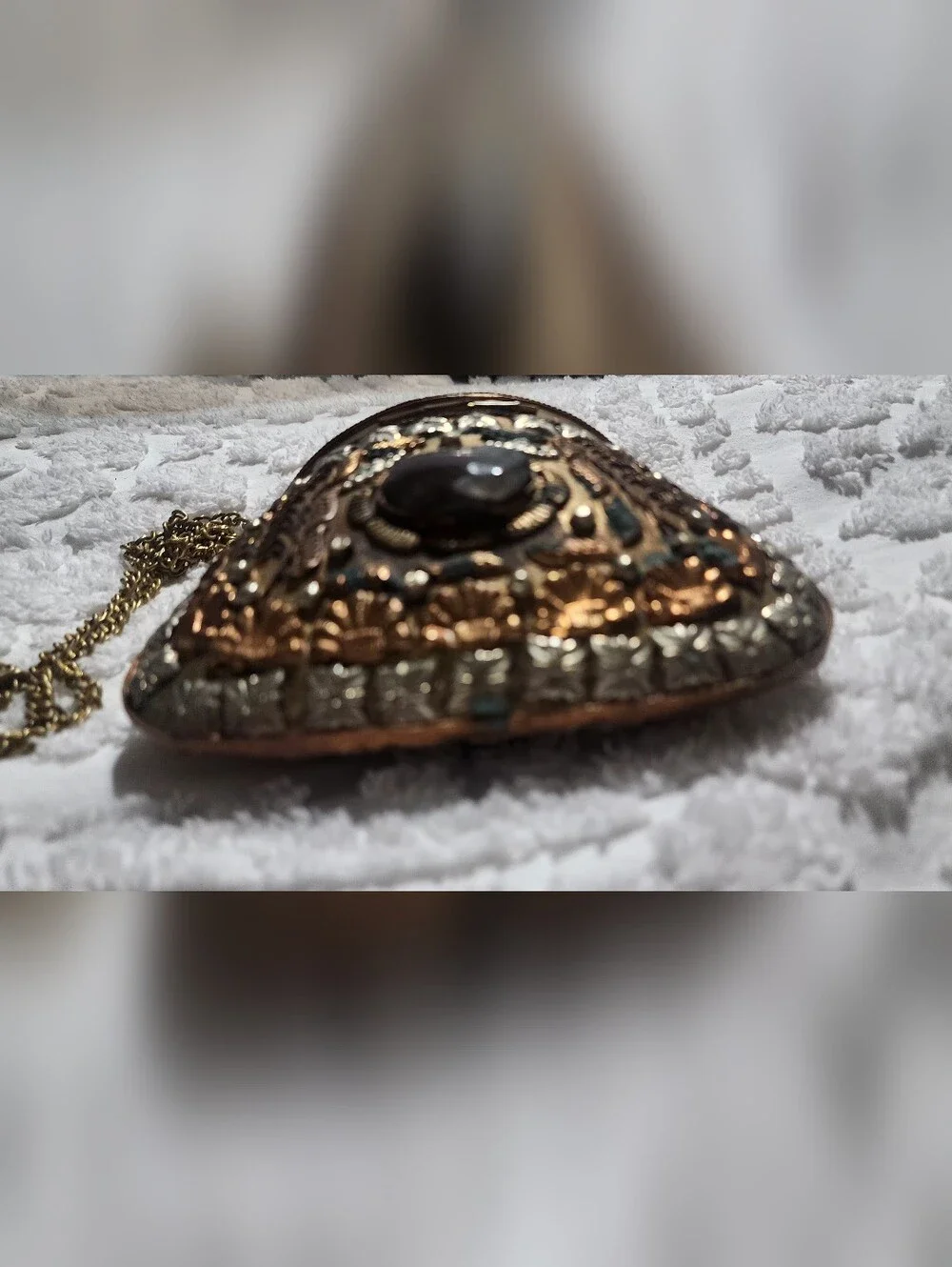 Handmade vintage sajai