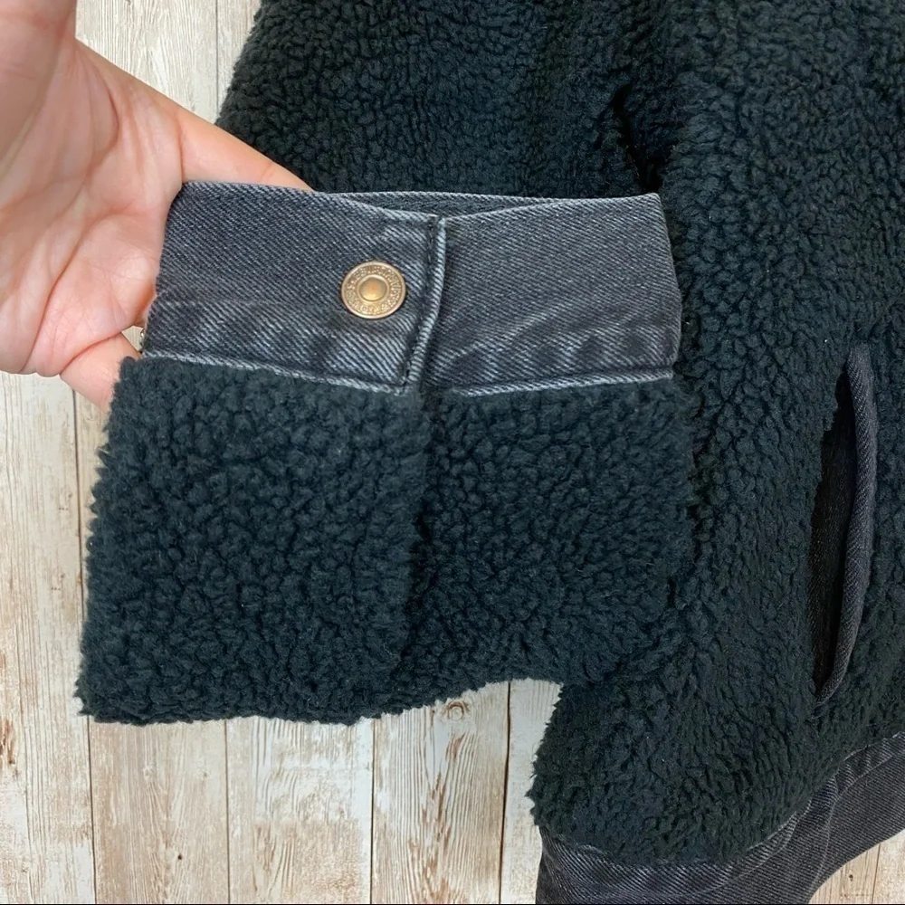 nwt levi’s