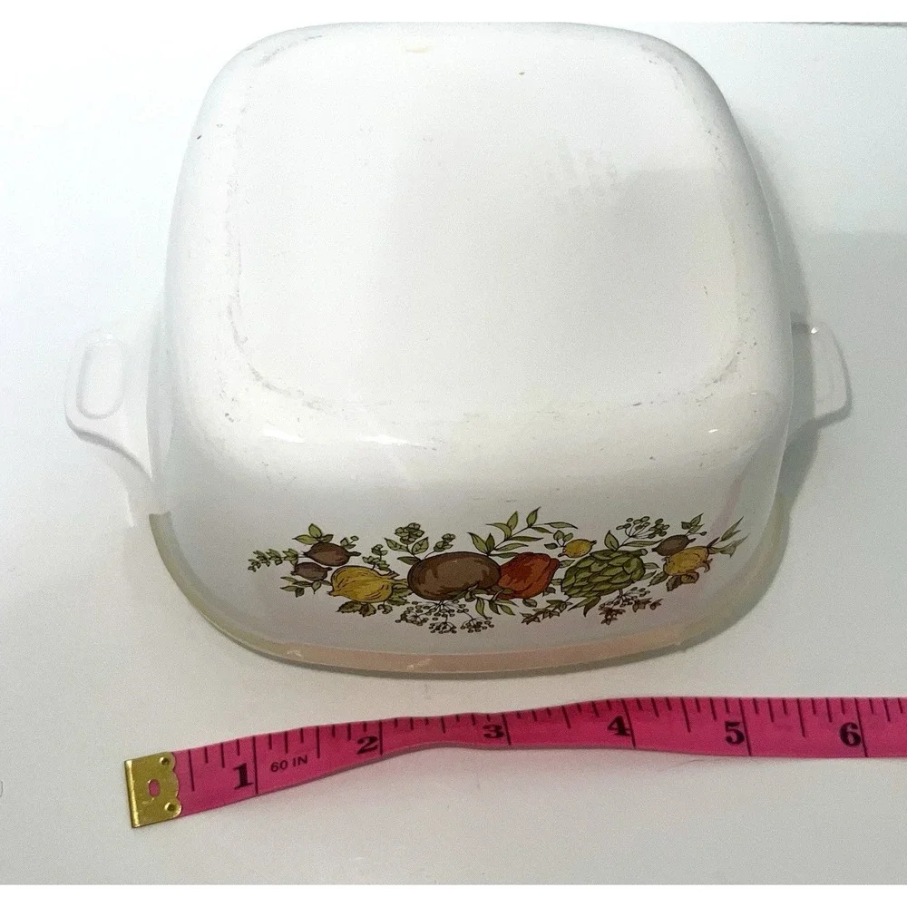 Corningware plastic lit