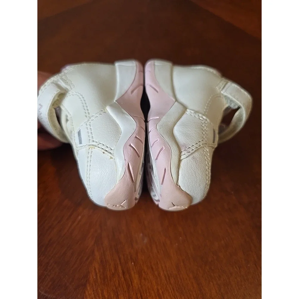 Nike infant air