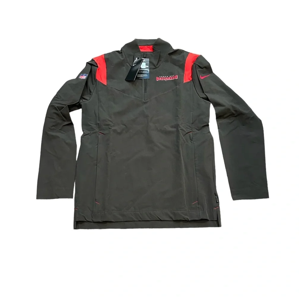 Tampa Bay Buccaneers Nike Men’s‎ 1/2 Zip Pullover Jacket