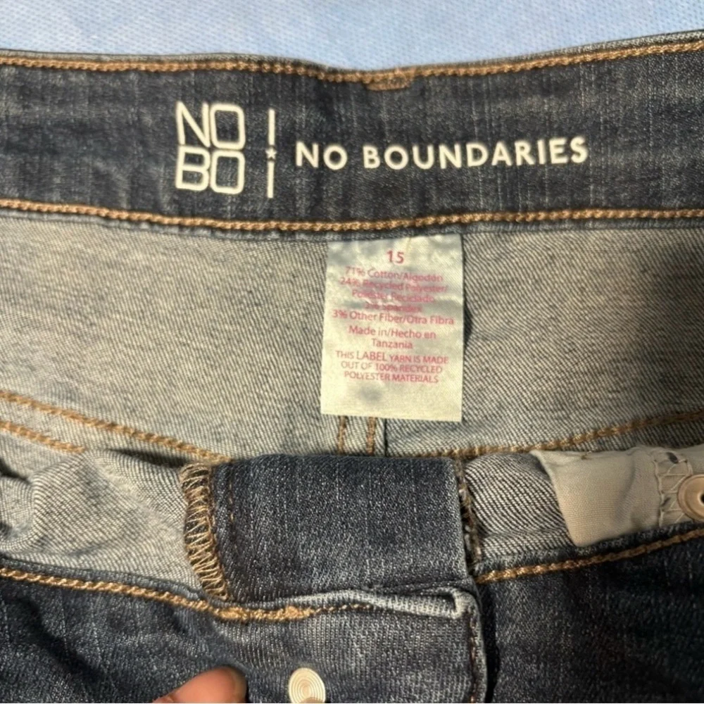 No Boundaries chic denim