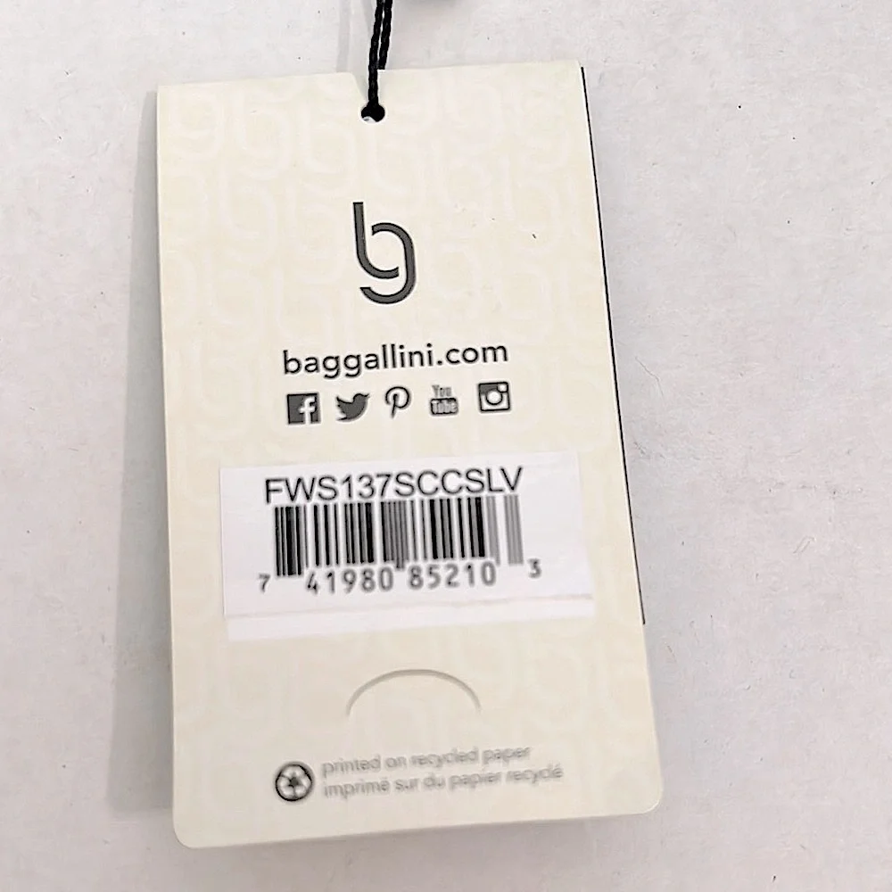 Baggallini top zip