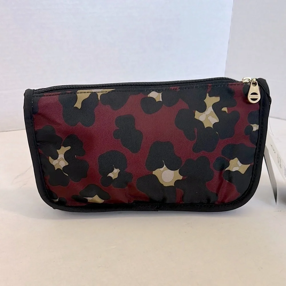 Baggallini top zip