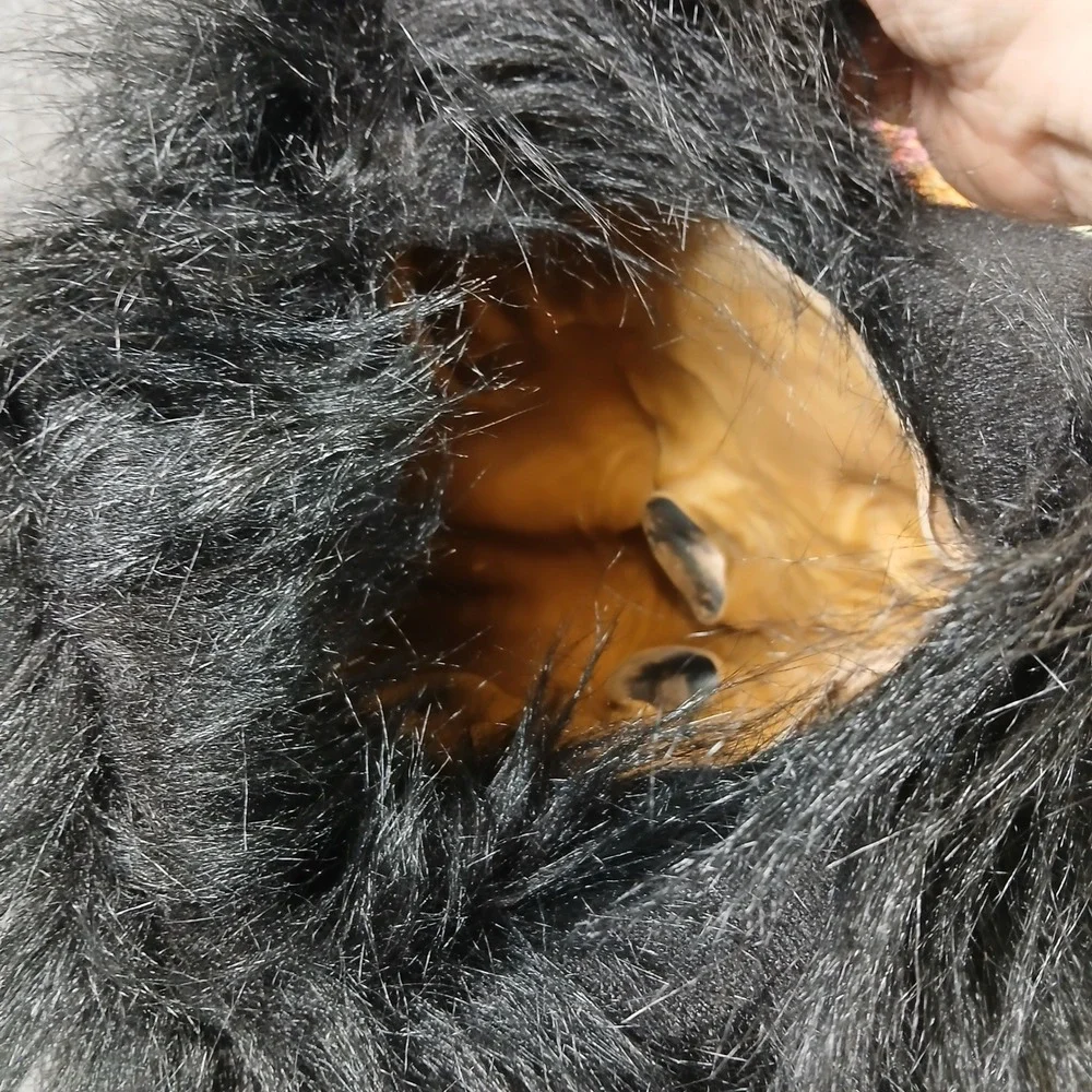 Unbranded gorilla or