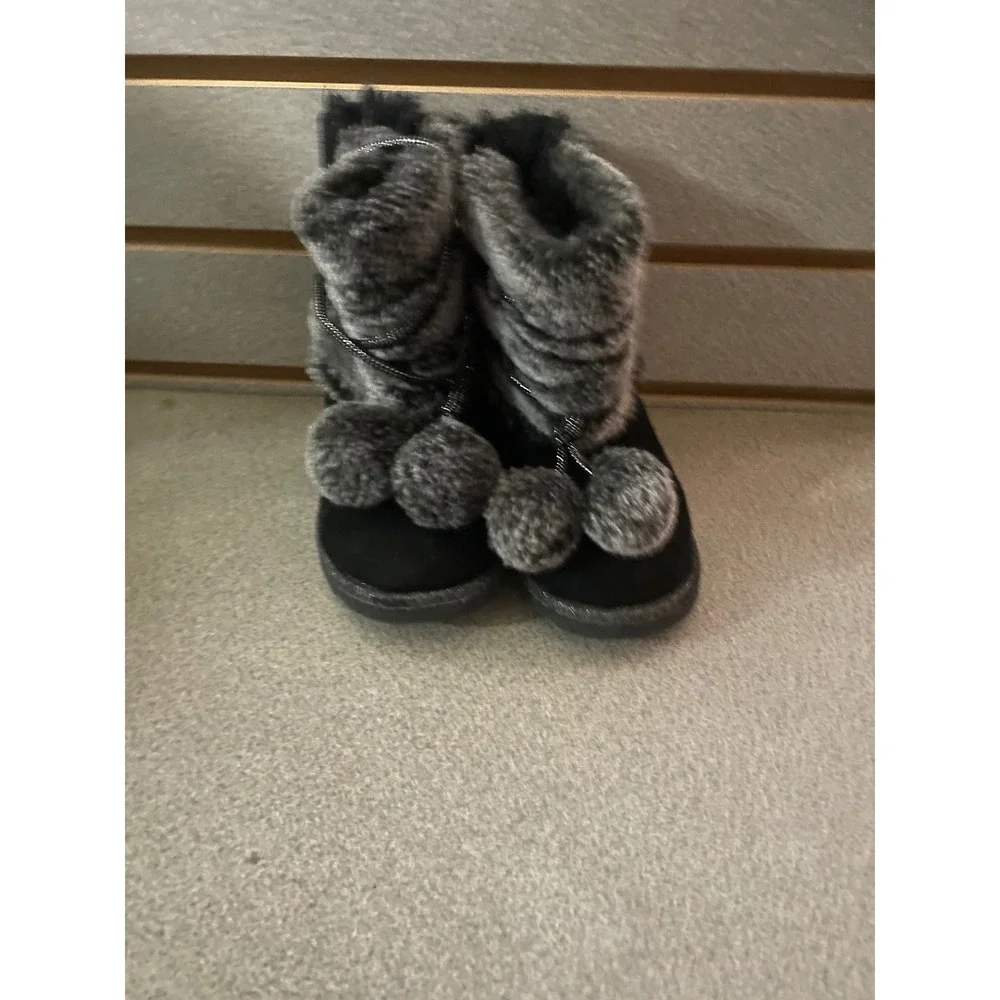 Makalu California‎ Toddler Girls Wonderland Faux Fur Pom Pom Boots Black Grey 9M