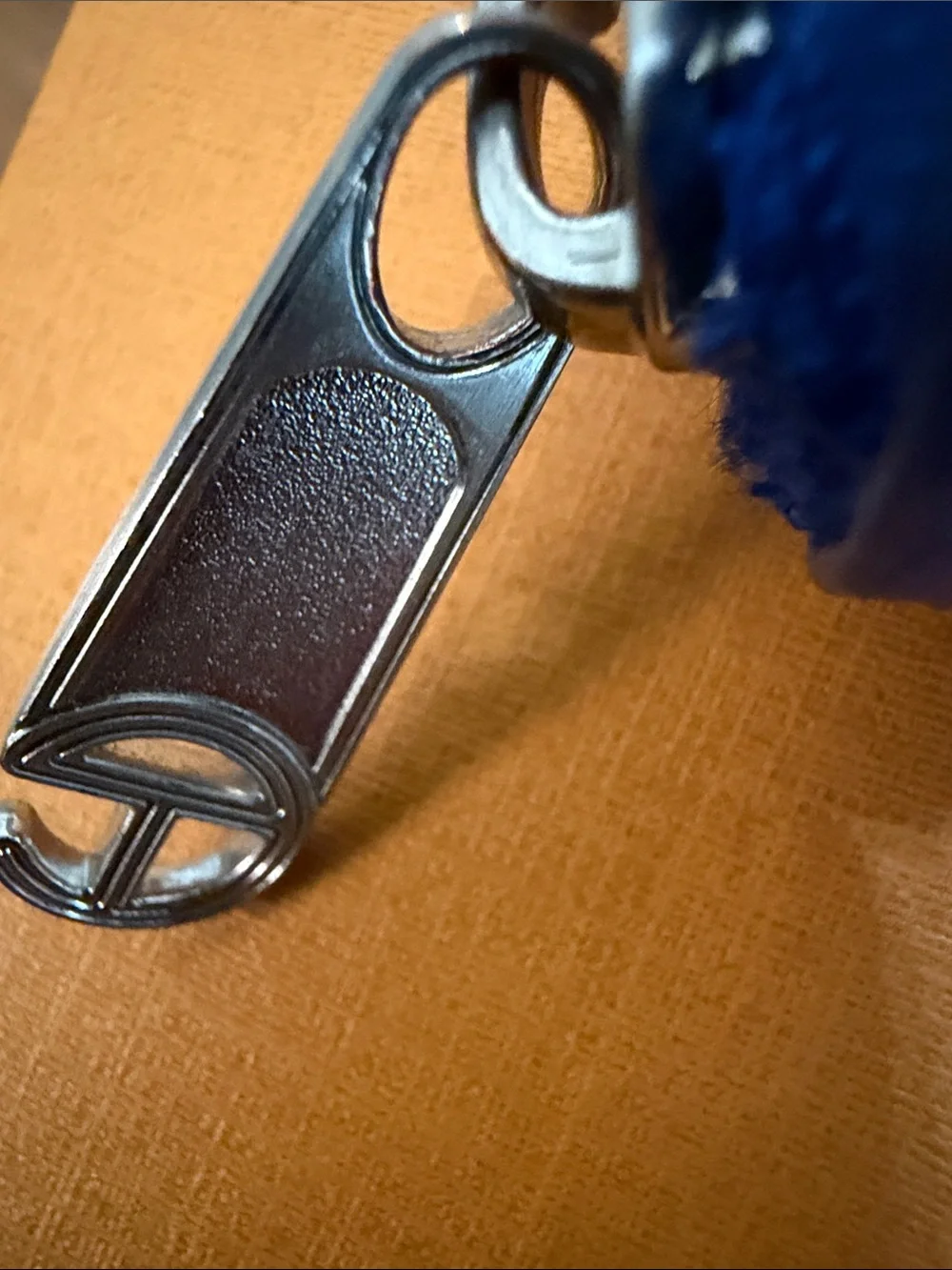 Telfar zip wallet