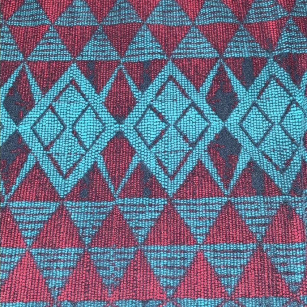 LuLaRoe bold comfortable