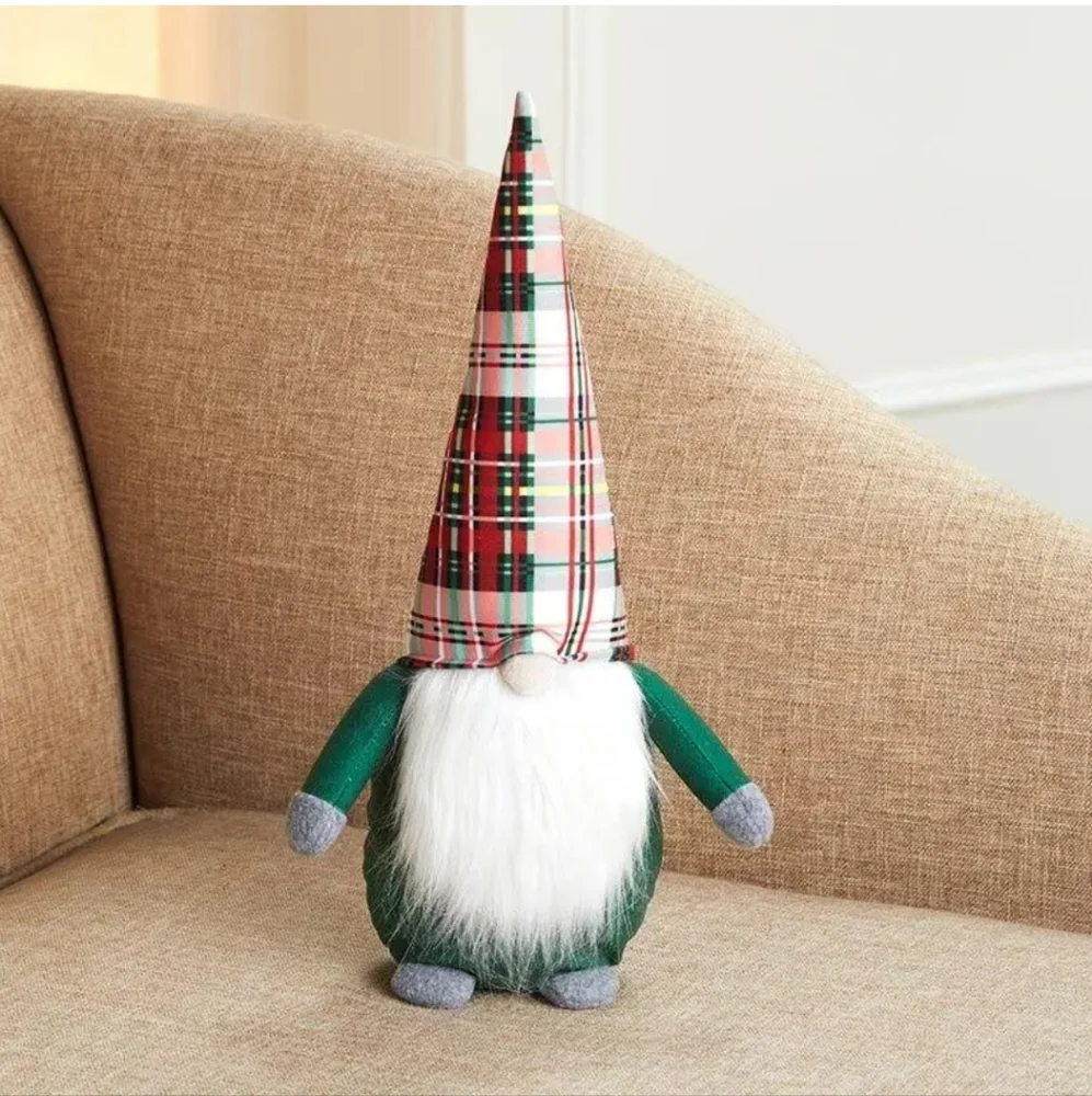 Christmas Gnomes bnwt farmhouse