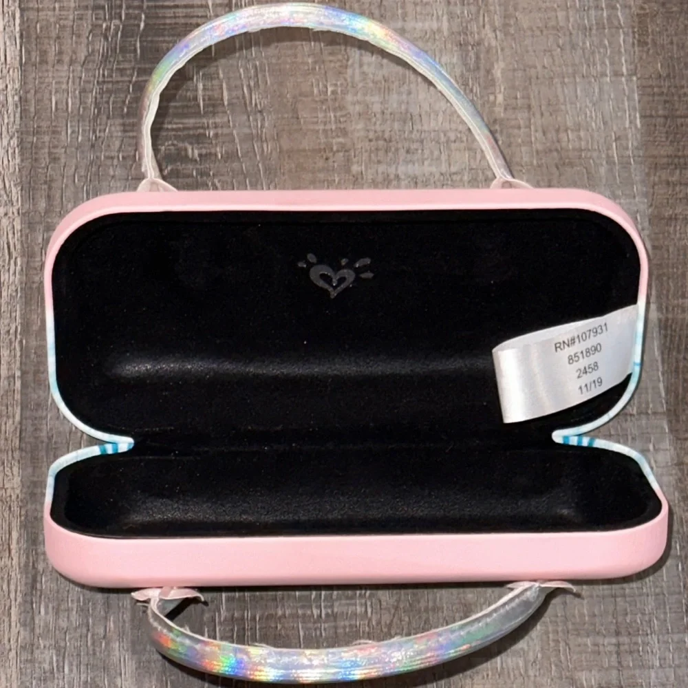 💞 Justice “C” Beachy Sunglass Hard Case