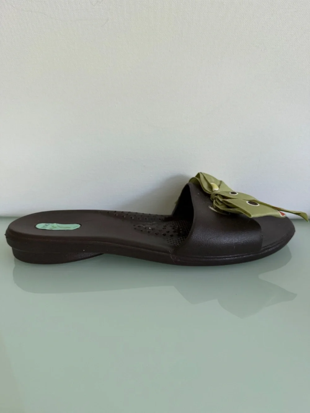 Okabashi slide sandals