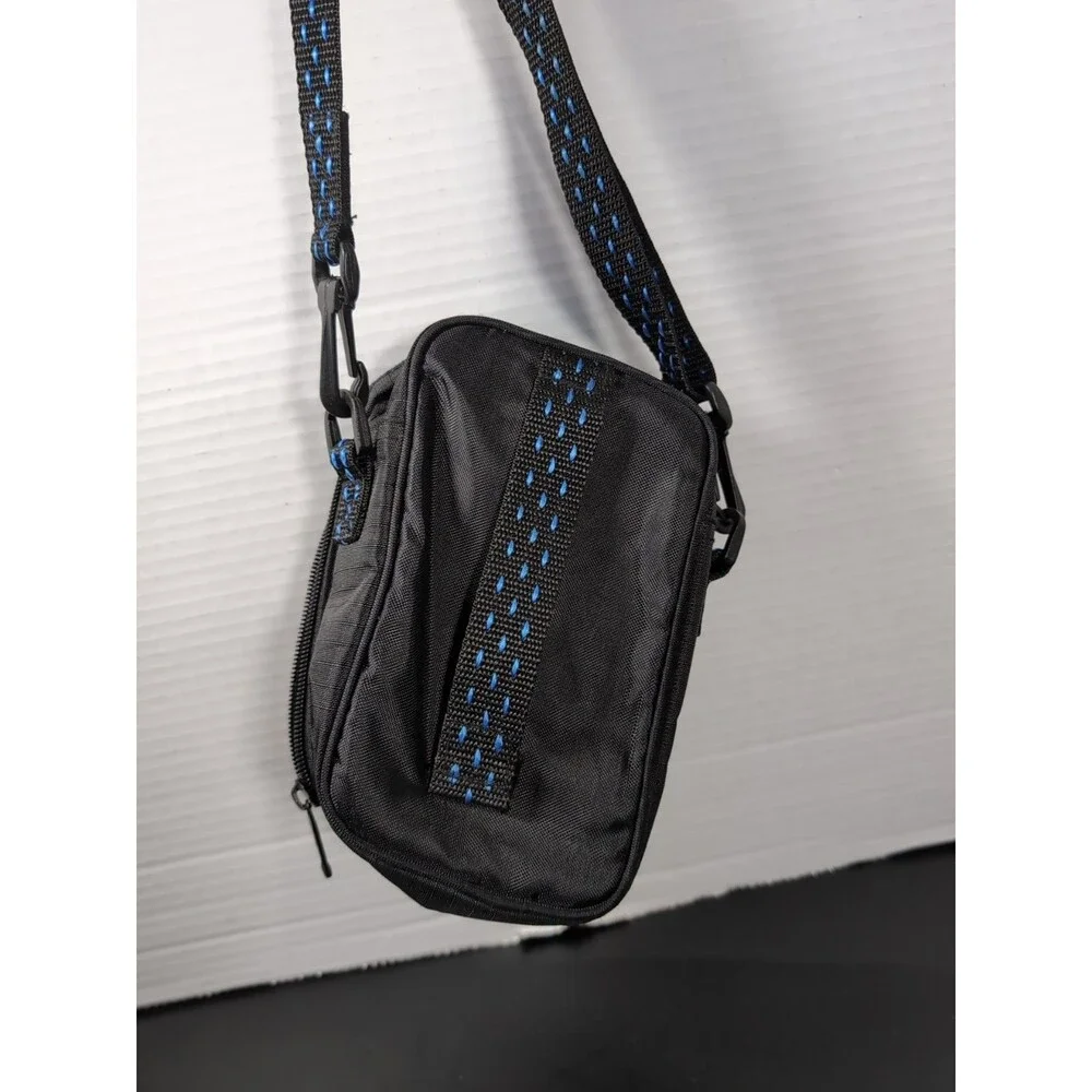 SAMSONITE PADDED CROSSBODY CAMERA BAG/ CASE/PURSE WITH COMPARTMENTS BLACK EUC
