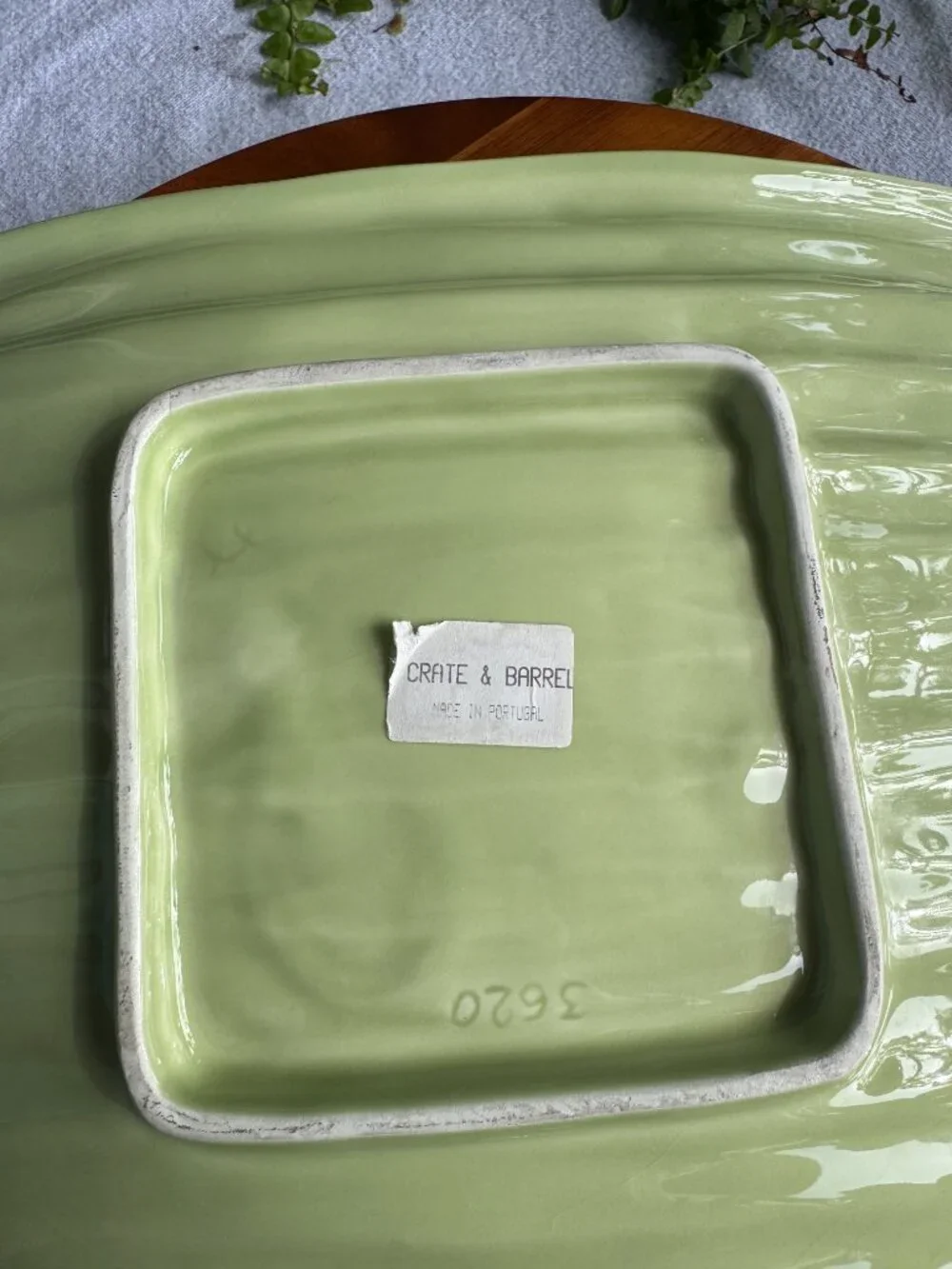 Crate&Barrel bring touch