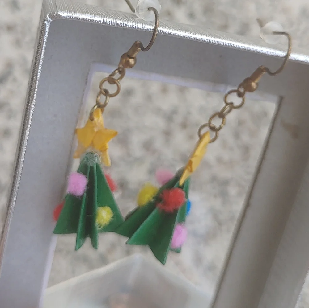 New! paper/origami 🎄 Christmas Earrings