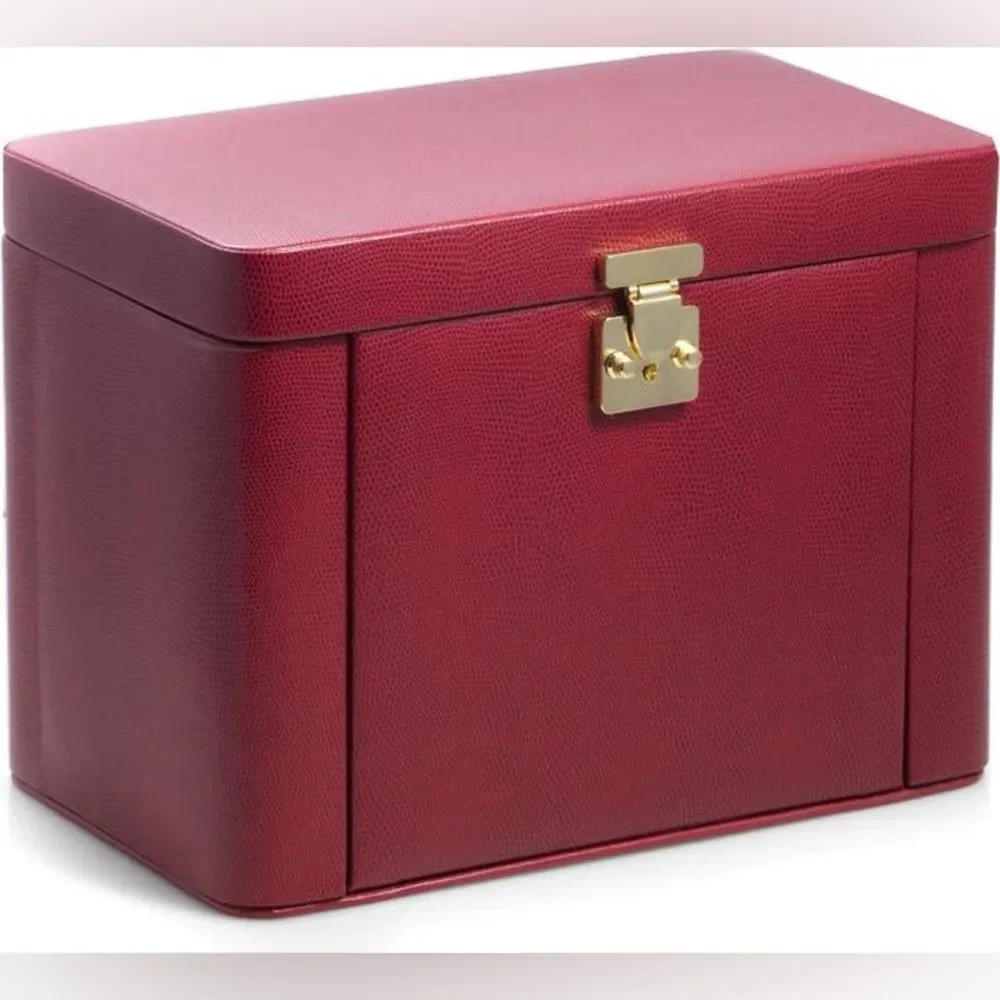 Bey-Berk stylish black