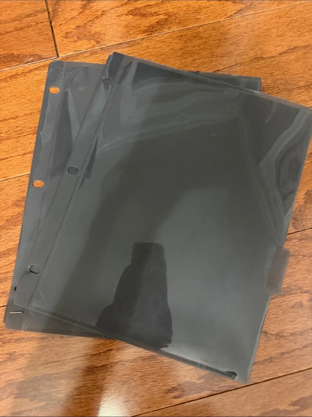 Source Unknown binder pockets