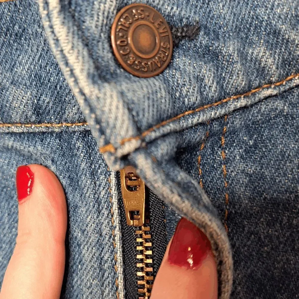 Levis levi 517