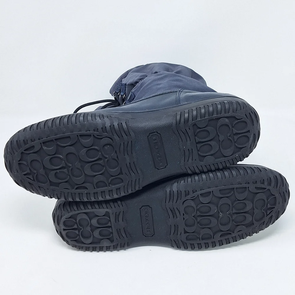 Coach lining sherpa water