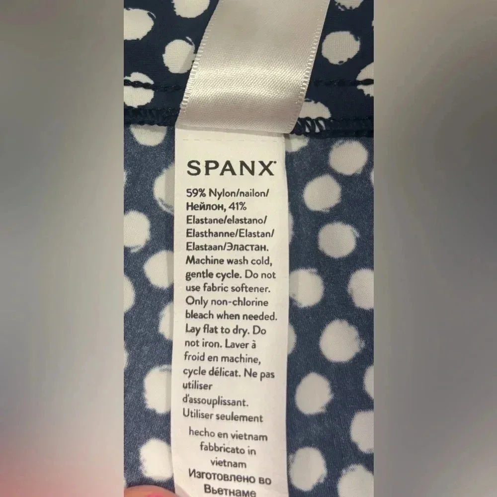 SPANX free brand available