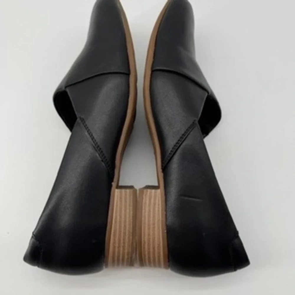 Clarks collection loafers