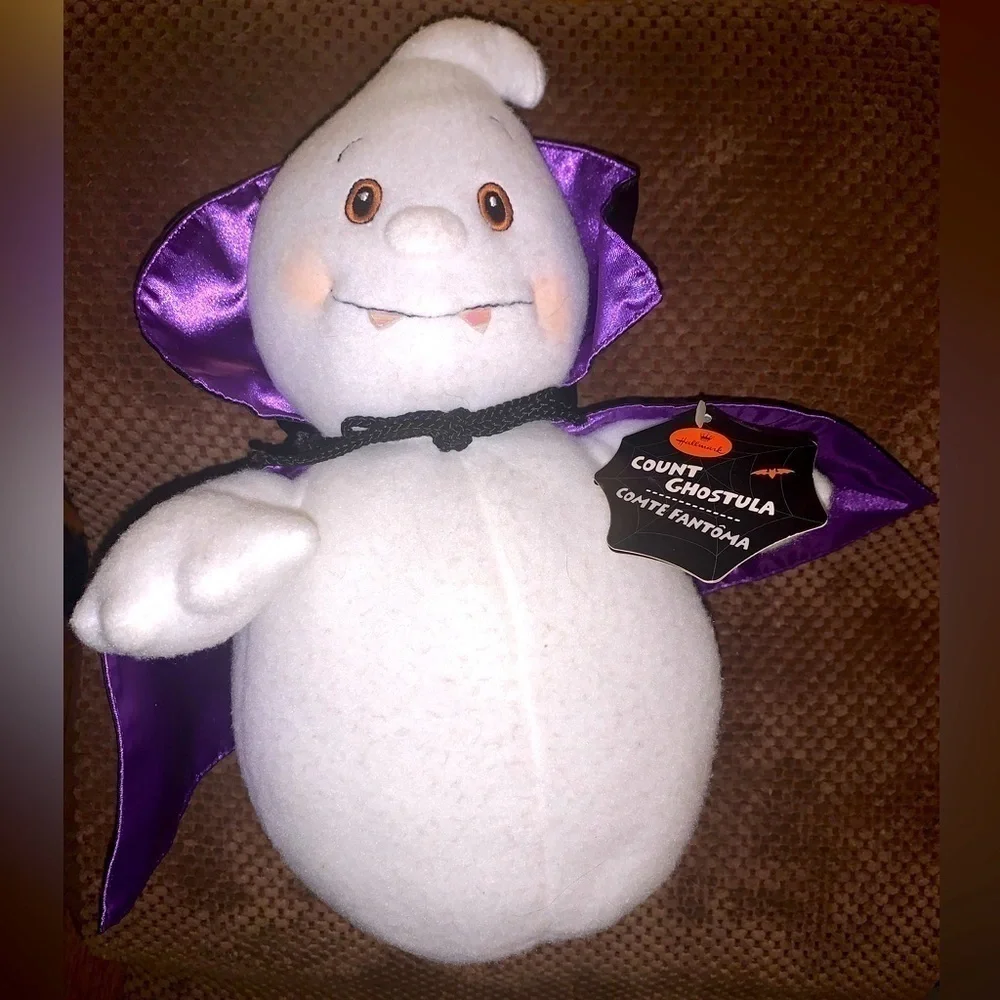 NWT Ghostula Hallmark Plus Collectible