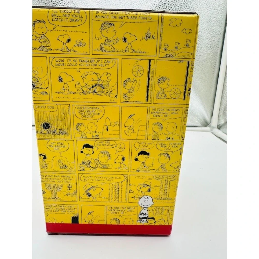 Hallmark peanuts gallery