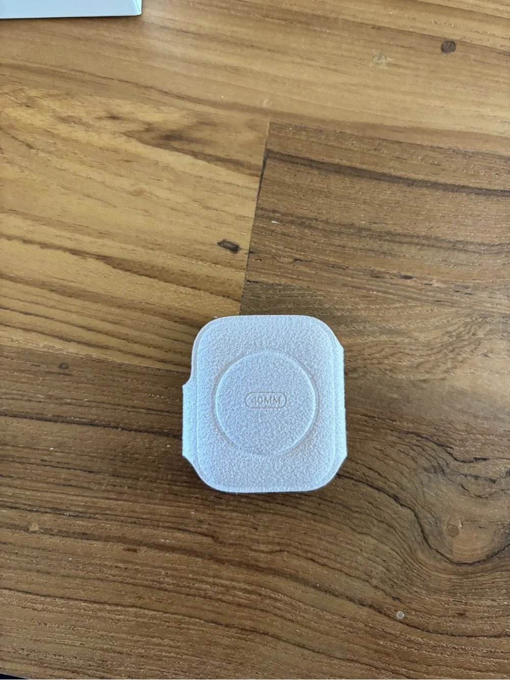Apple 40mm only