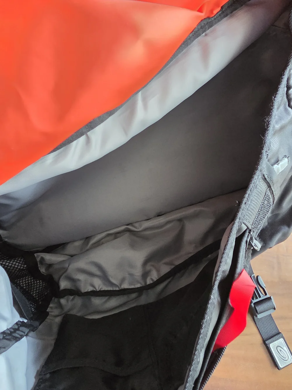 Timbuk2 versatile black