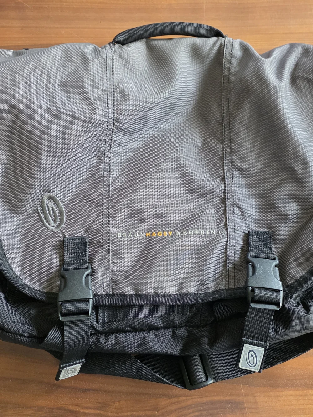 Timbuk2 versatile black