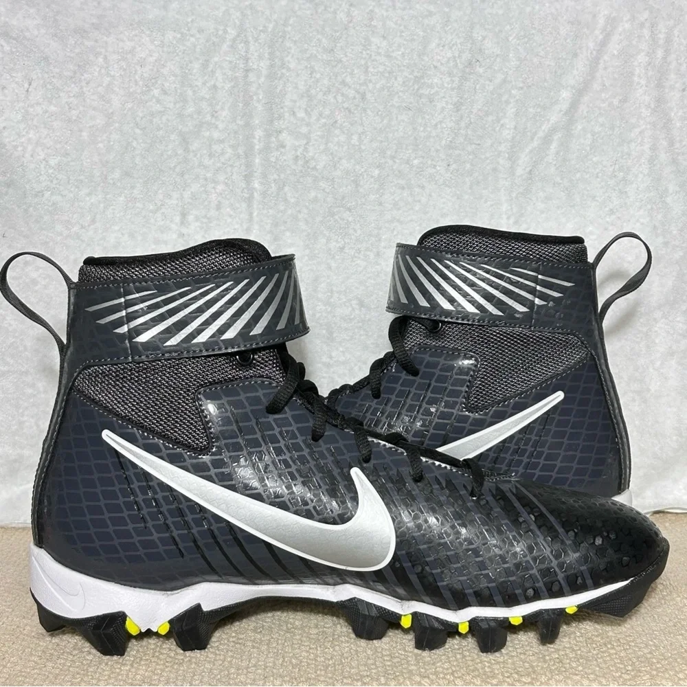 Nike strike shark